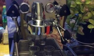 惠家咖啡机一直显示clean 惠家咖啡机售后电话